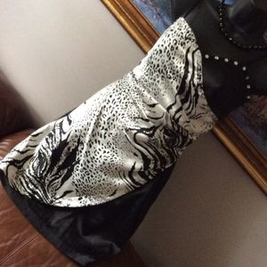 👀🎉CITY TRIANGLES 🎉beautiful dress